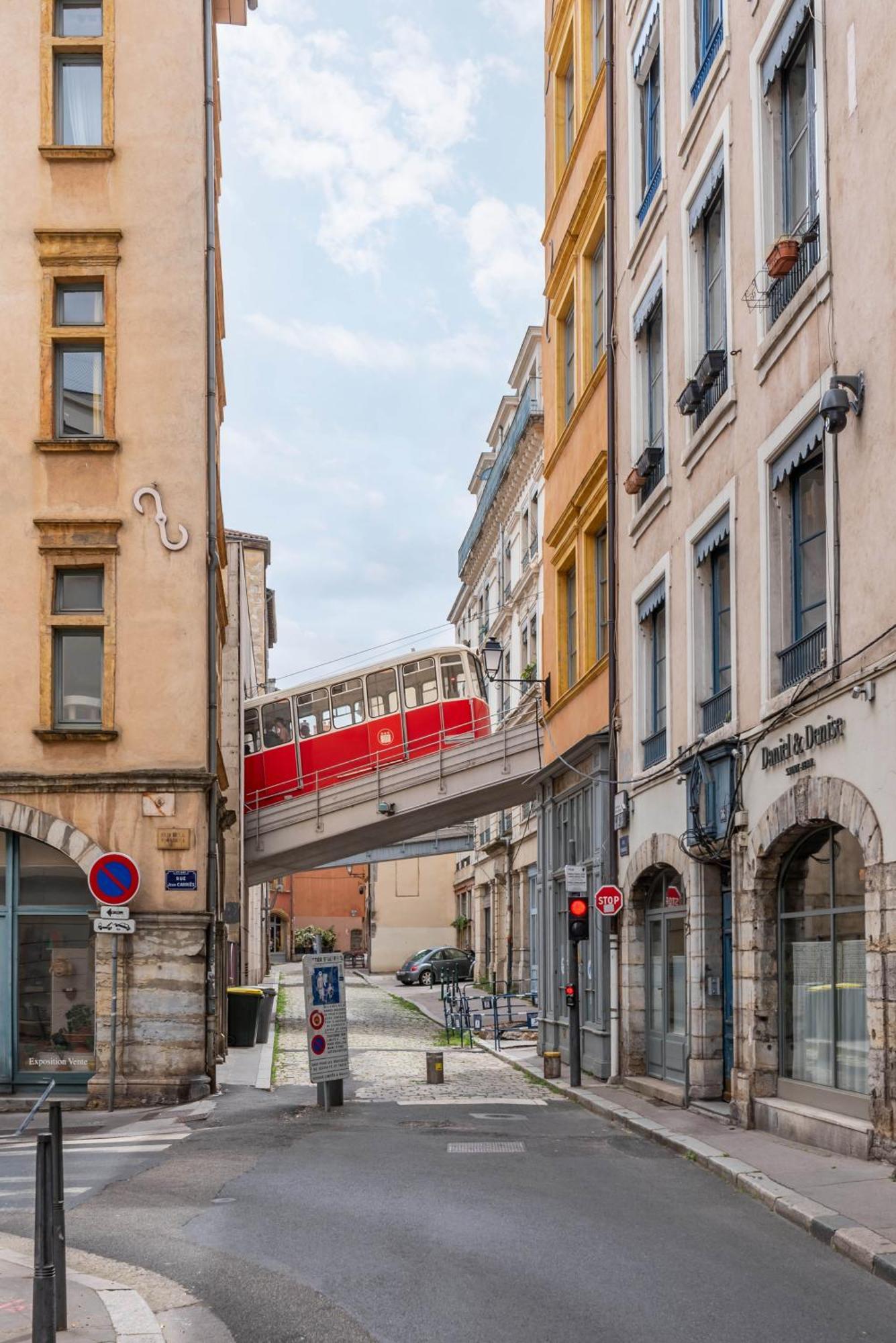 Apartamento Les Balcons De Guignol Lyon Exterior foto